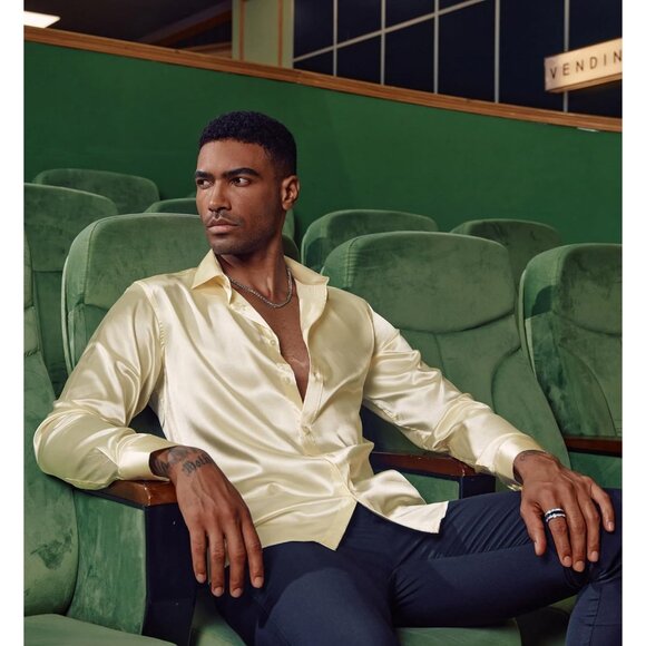 Men's Shiny Satin Dress Shirts Long Sleeve Button Down Silk Shirt with Bow Tie - Picture 4 of 8